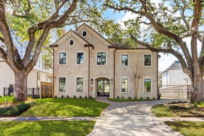 property at 3749 Olympia Dr
