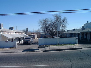 5602-5604 Central Ave SW in Albuquerque, NM - Building Photo - Building Photo