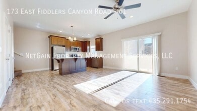 173 E Fiddlers Canyon Rd in Cedar City, UT - Building Photo - Building Photo