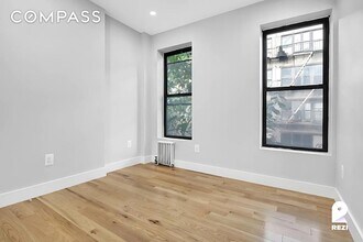 175 E 105th St in New York, NY - Building Photo - Building Photo