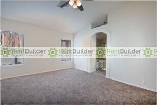 10532 Brookline Pl NW in Albuquerque, NM - Building Photo