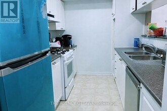 222 Freedom Private in Ottawa, ON - Building Photo - Building Photo