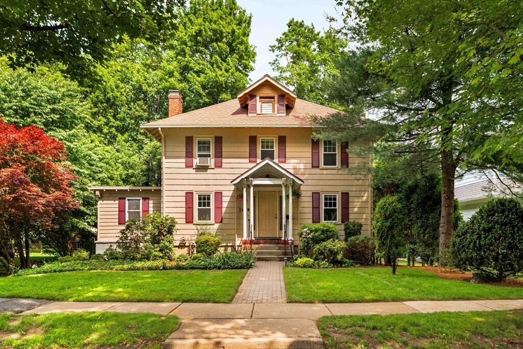 22 Chapin Rd in Newton, MA - Building Photo