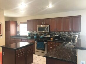 1100 W Seagull Dr in Chandler, AZ - Foto de edificio - Building Photo