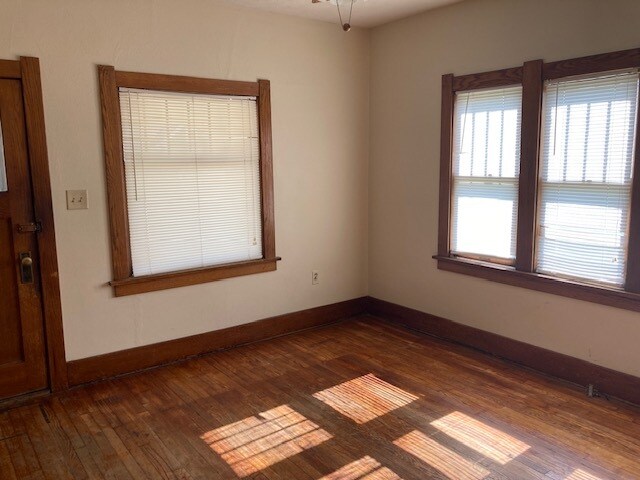 314 W 5th St in Hastings, NE - Building Photo - Building Photo