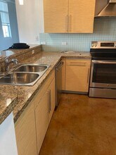 1789 NE Miami Gardens Dr in Miami, FL - Building Photo - Building Photo