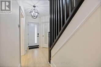 108 Orchard View Blvd in Toronto, ON - Building Photo - Building Photo