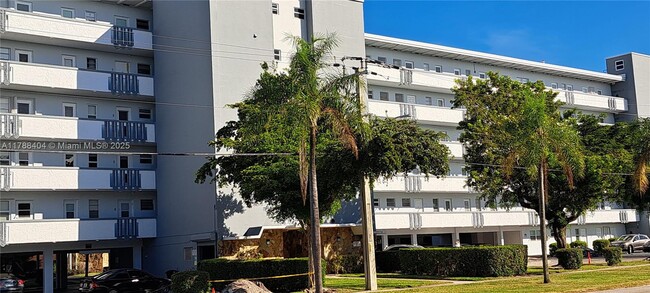 property at 1425 Atlantic Shores Blvd