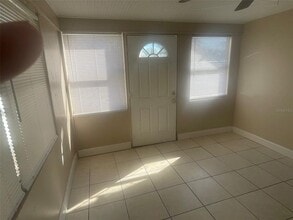 1935 20th St S in St. Petersburg, FL - Building Photo - Building Photo