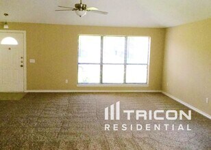 609 Rifleman Trail in Arlington, TX - Building Photo - Building Photo