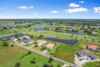 18006 Sandtrap Dr in Naples, FL - Building Photo - Building Photo