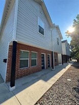 1505 Park St in Commerce, TX - Building Photo
