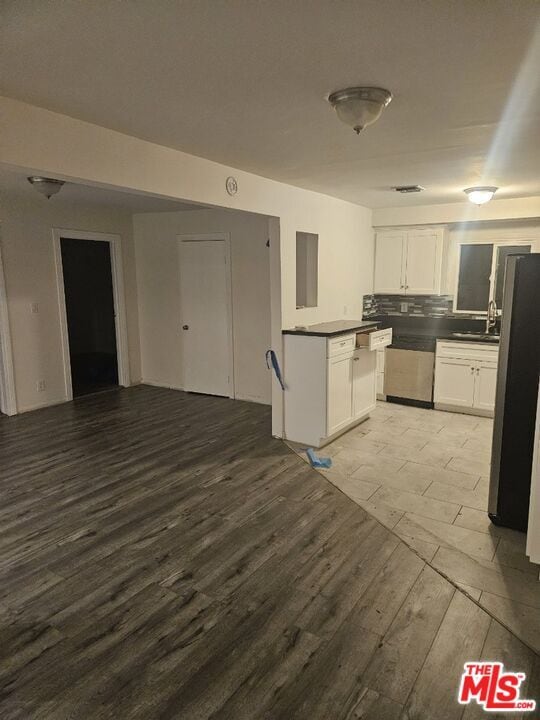 property at 5021 1/2 Lowell Ave