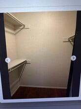 4608 W Maryland Ave, Unit 241 in Glendale, AZ - Building Photo - Building Photo