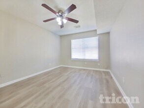 3126 Kelling St in Houston, TX - Foto de edificio - Building Photo