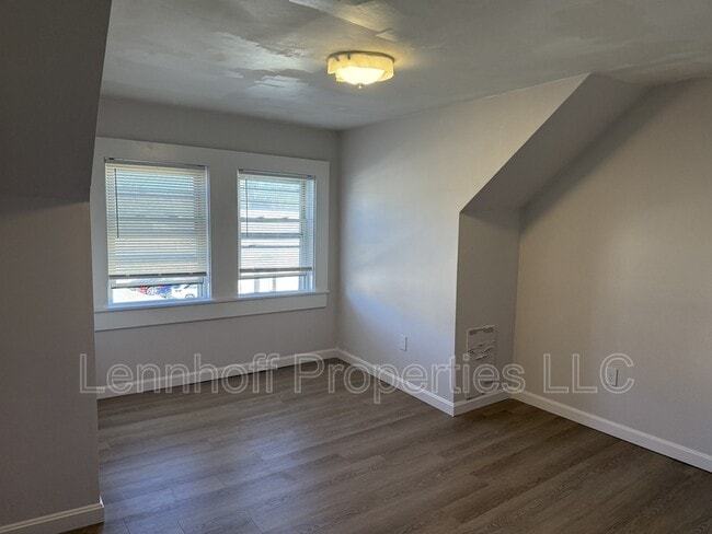 31 Hilton St in Framingham, MA - Building Photo - Building Photo