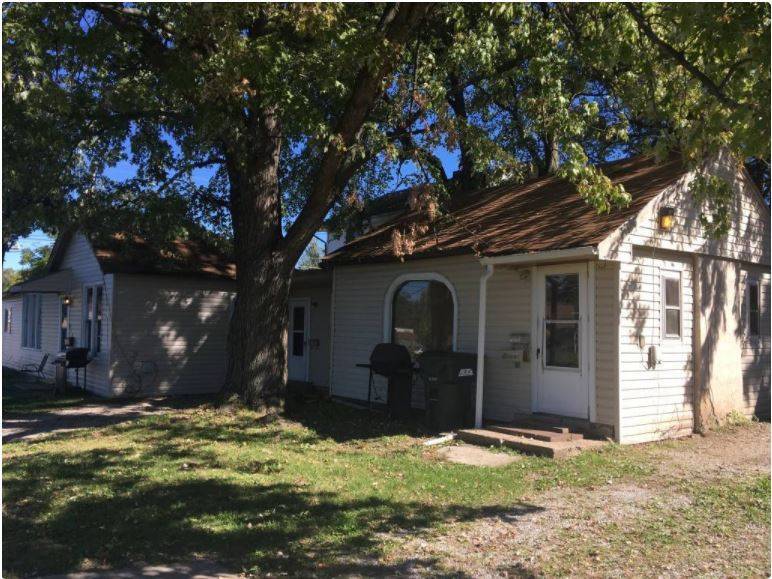 1249 Bausher Ave NW in Canton, OH - Building Photo