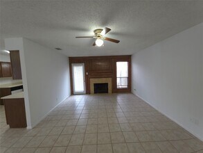 7126 Deer Creek Ct in Spring, TX - Building Photo - Building Photo