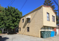 901 Georgia St in Vallejo, CA - Foto de edificio - Building Photo