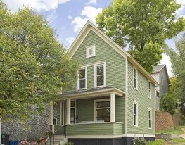 351 Grand Ave in St. Paul, MN - Building Photo