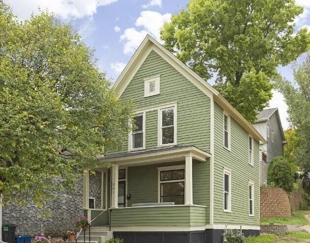 351 Grand Ave in St. Paul, MN - Building Photo