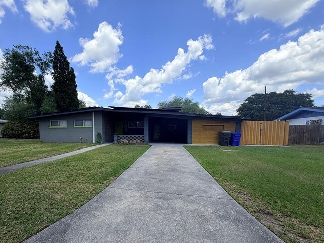 property at 1632 Pineberry St