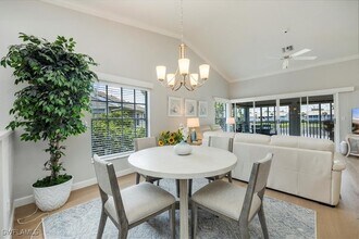 13040 Castle Harbour Dr, Unit 1 in Naples, FL - Building Photo - Building Photo