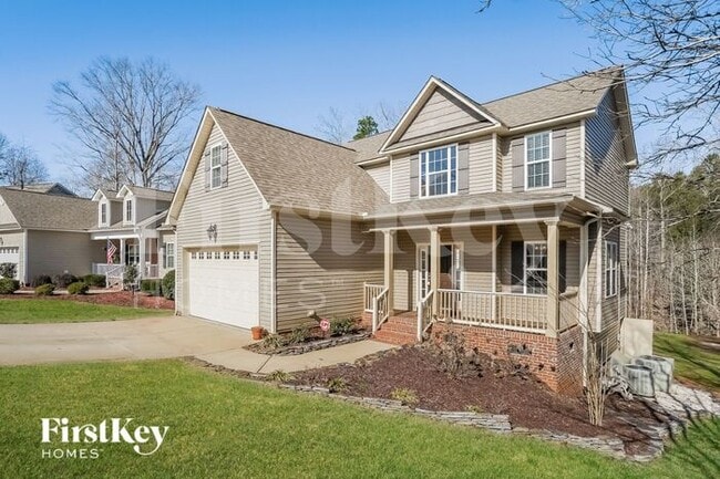 121 Millwood Dr in Clayton, NC - Foto de edificio - Building Photo