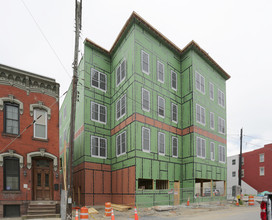 12 White St in Cohoes, NY - Building Photo - Building Photo