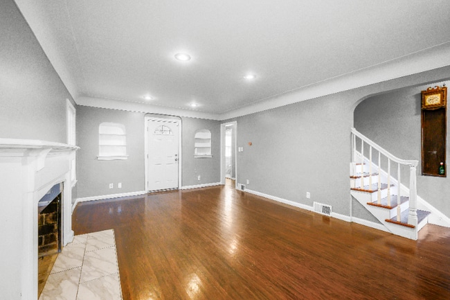 15121 Ashton Rd in Detroit, MI - Building Photo - Building Photo