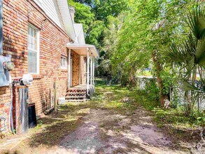 106 W Wright St in Pensacola, FL - Building Photo - Building Photo