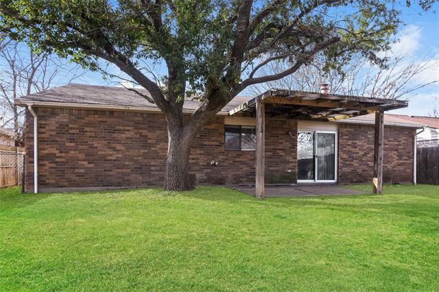 7304 Whitewood Dr in Fort Worth, TX - Foto de edificio - Building Photo