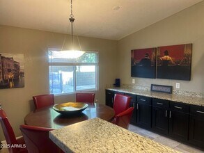 6002 E Beck Ln in Scottsdale, AZ - Building Photo - Building Photo