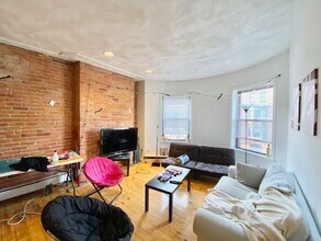 610 Columbus Ave, Unit 4 in Boston, MA - Building Photo - Building Photo