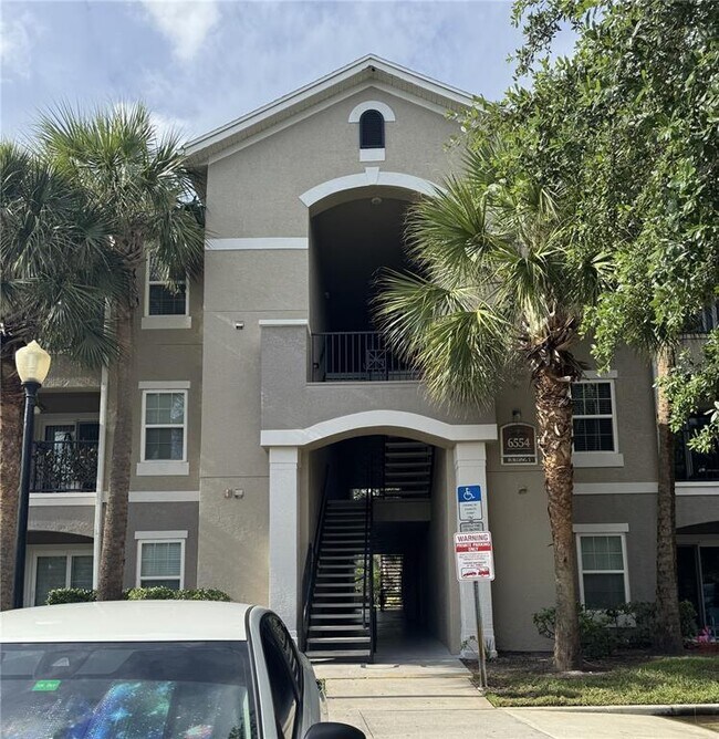 6554 Swissco Dr in Orlando, FL - Building Photo - Building Photo
