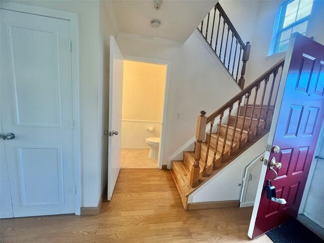 28 Kent Ct in Middletown, NY - Building Photo - Building Photo