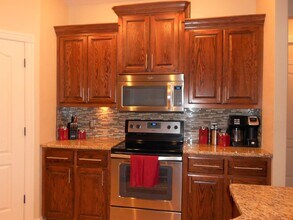 2212 SW 53rd St in Lawton, OK - Building Photo - Building Photo