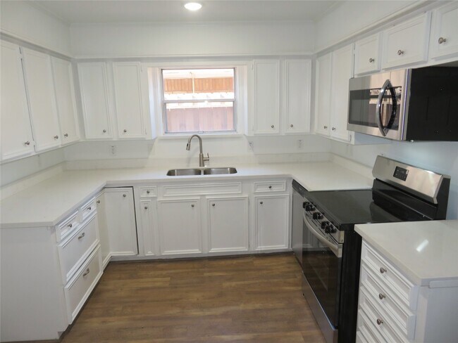 9630 Truscon Dr in Houston, TX - Building Photo - Building Photo