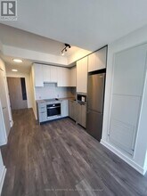 1007 The Queensway in Toronto, ON - Building Photo - Building Photo