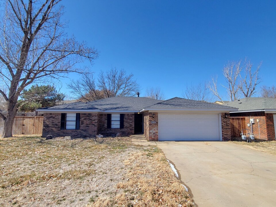 5713 Midsummer Ct in Amarillo, TX - Building Photo