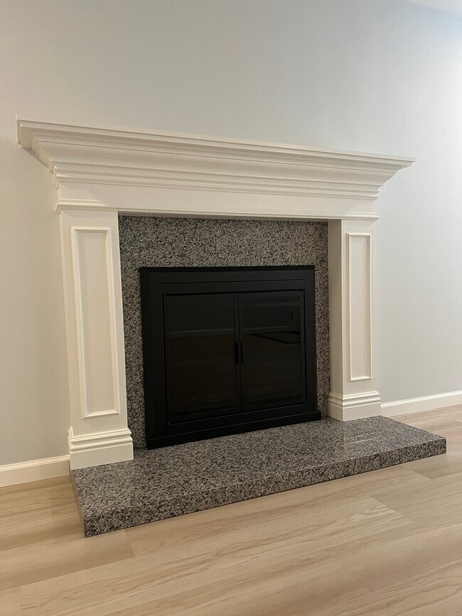 145 Evergreen Way in Milpitas, CA - Building Photo - Building Photo