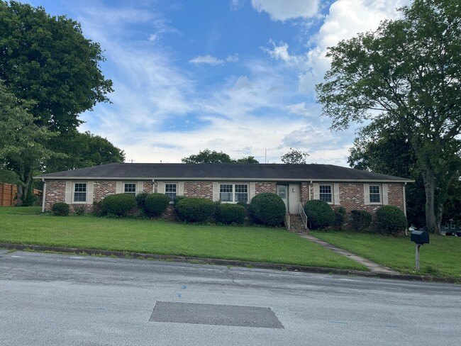 property at 200 Sewanee Cir