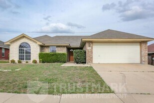 5406 Shawn Dr in Killeen, TX - Building Photo