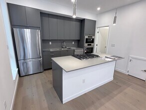 2900 S Norman St in Seattle, WA - Building Photo - Building Photo