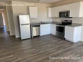 505 W Hilquit Dr in Morristown, AZ - Building Photo - Building Photo