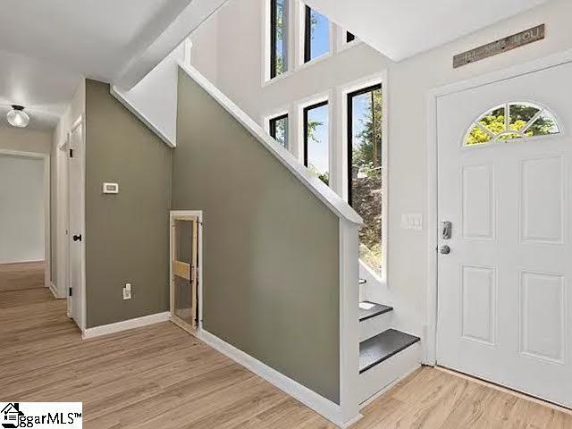 1201 Winding Way in Taylors, SC - Building Photo - Building Photo