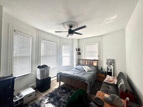 1510 Tremont St, Unit 3 in Boston, MA - Foto de edificio - Building Photo