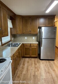 1111 Balthis Dr photo'