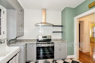 969 St Clair Ave in St. Paul, MN - Building Photo - Building Photo
