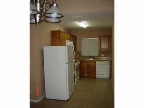 5050 Sanctuary Way in West Palm Beach, FL - Foto de edificio - Building Photo